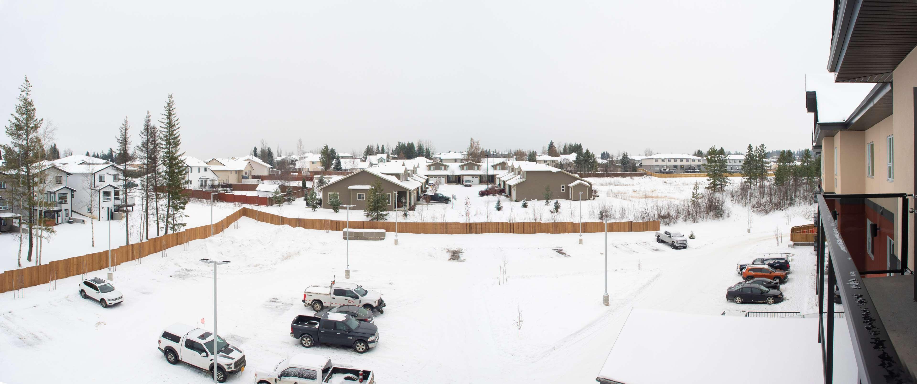 Best Western Inn & Suites Ontario Exterior photo