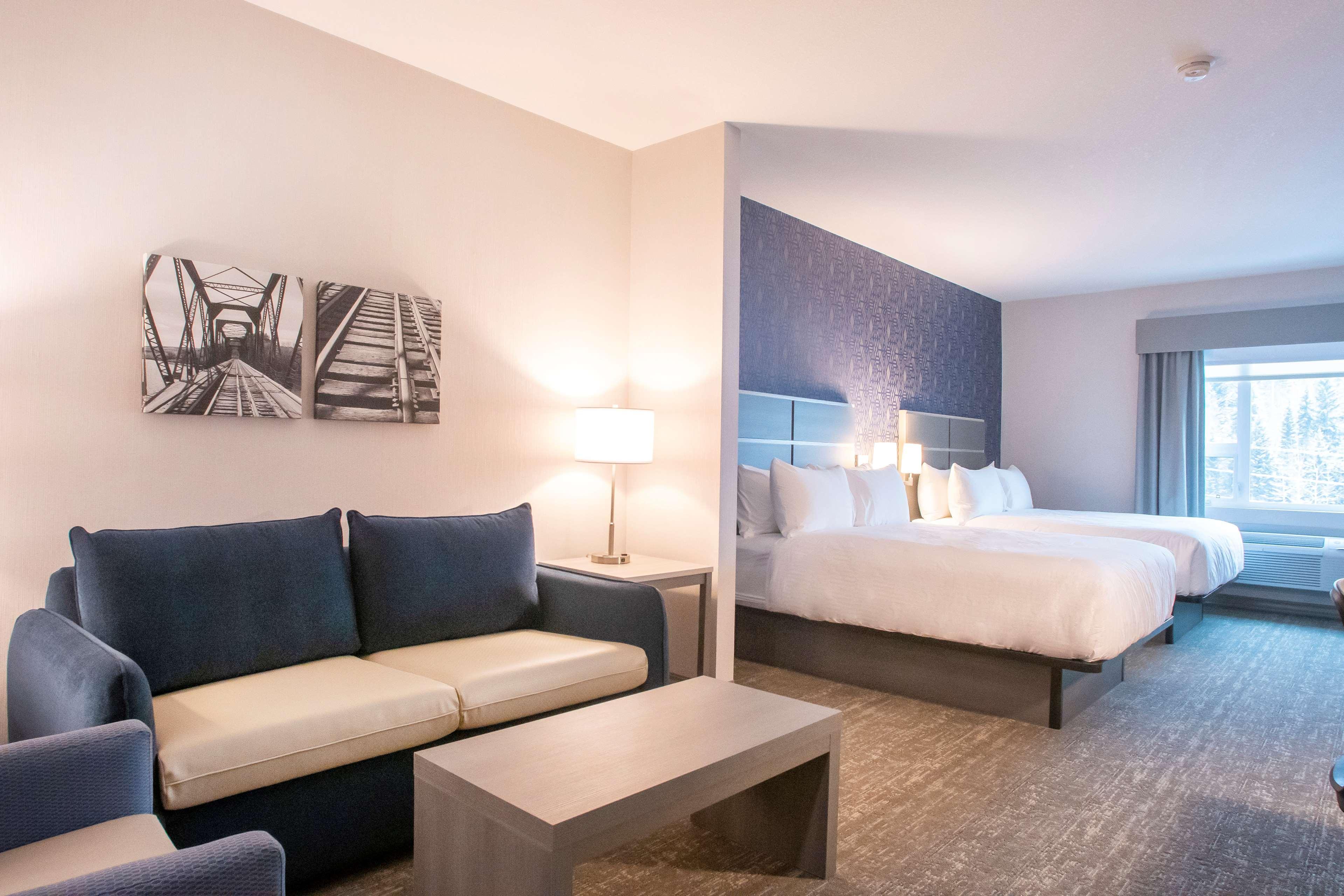 Best Western Inn & Suites Ontario Exterior photo