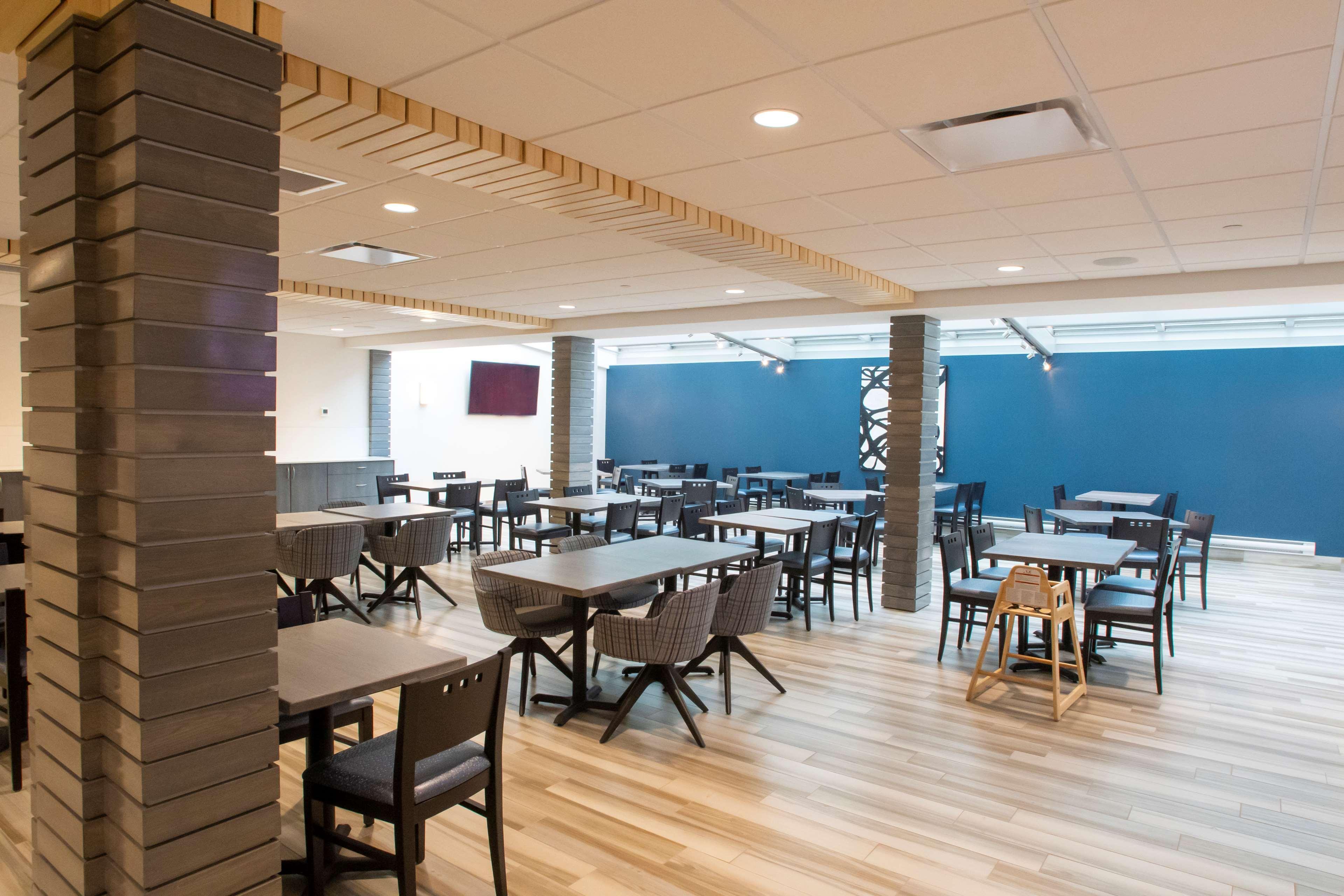 Best Western Inn & Suites Ontario Exterior photo