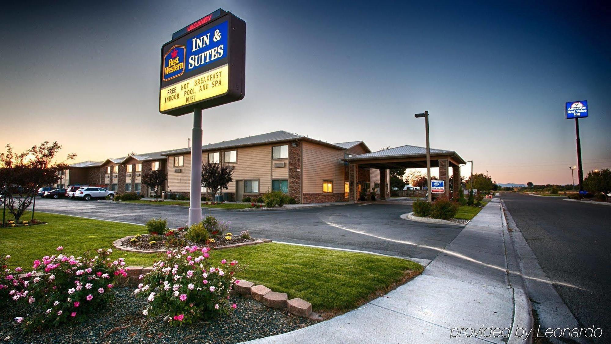 Best Western Inn & Suites Ontario Exterior photo